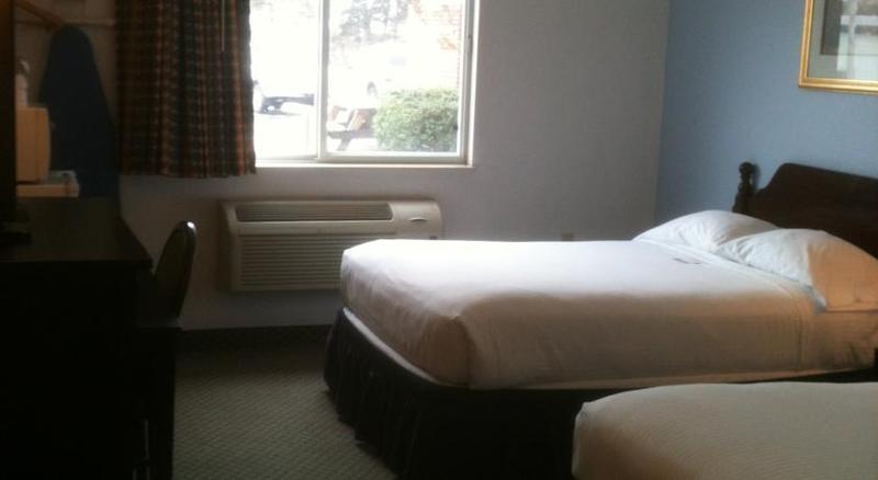 Super 8 By Wyndham Washington Hotel Exterior foto